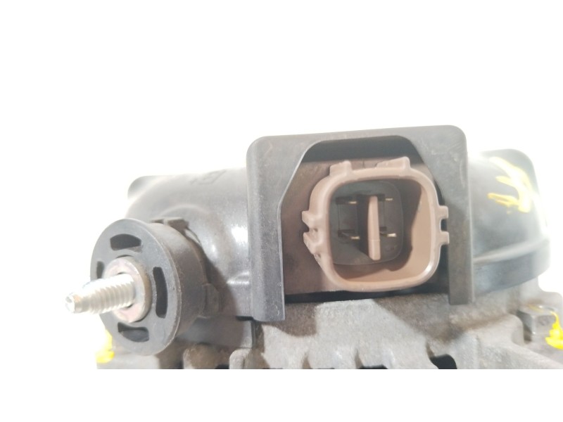 Recambio de alternador para toyota rav 4 iii (_a3_) 2.2 d (ala35_) referencia OEM IAM 2706026060  1042102370
