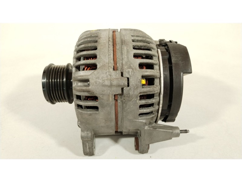 Recambio de alternador para volkswagen golf v (1k1) 1.9 tdi referencia OEM IAM 06F903023F  0142525091