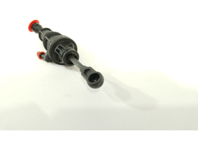 Recambio de bombin embrague para citroën c4 aircross 1.6 hdi 115 referencia OEM IAM 1609908180  