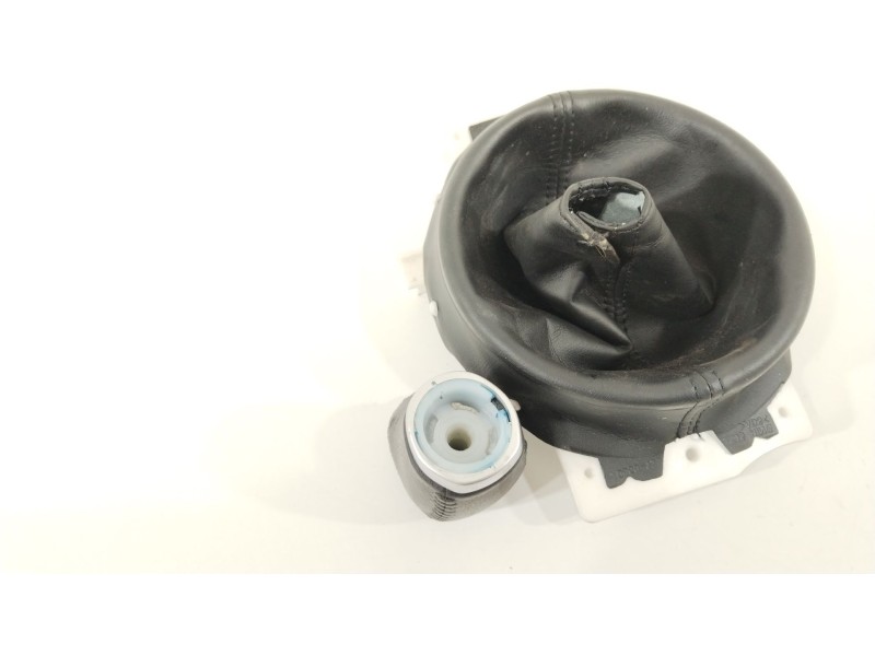 Recambio de pomo palanca cambio para citroën c4 aircross 1.6 hdi 115 referencia OEM IAM 1609925980  