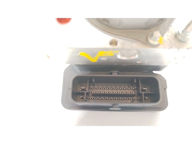 Recambio de abs para toyota aygo x-cite referencia OEM IAM 445400H130 0265956731 970152