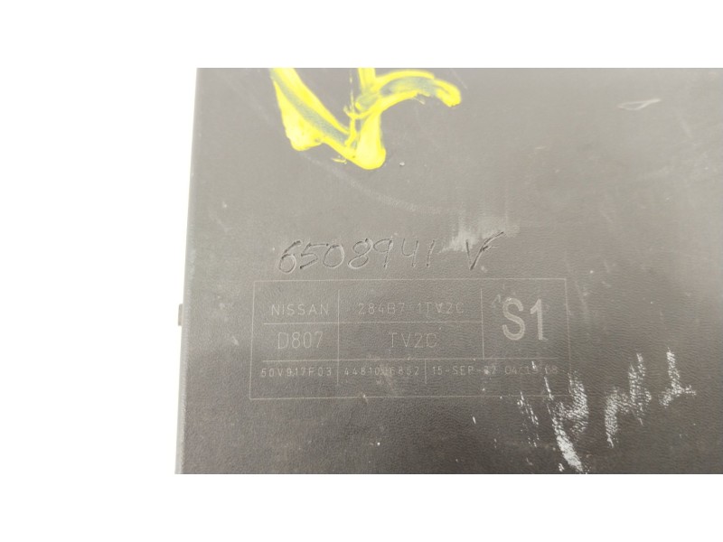 Recambio de caja reles / fusibles para nissan juke (f15) 1.6 dig-t nismo rs referencia OEM IAM 284B71TV2C  
