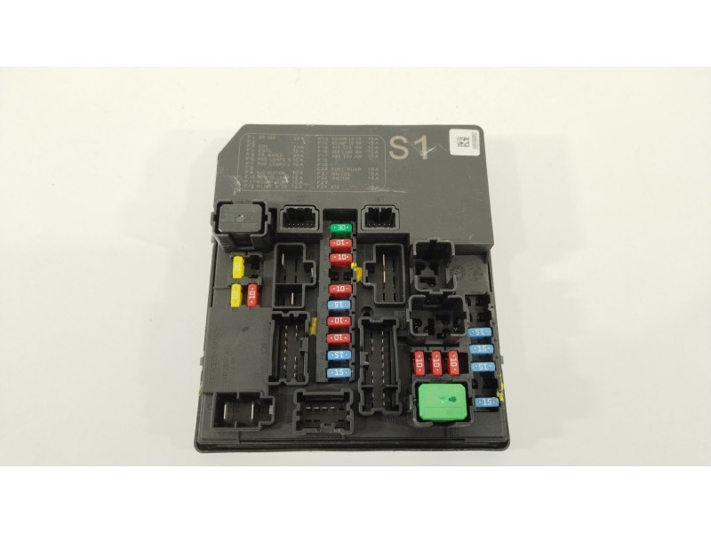 Recambio de caja reles / fusibles para nissan juke (f15) 1.6 dig-t nismo rs referencia OEM IAM 284B71TV2C  