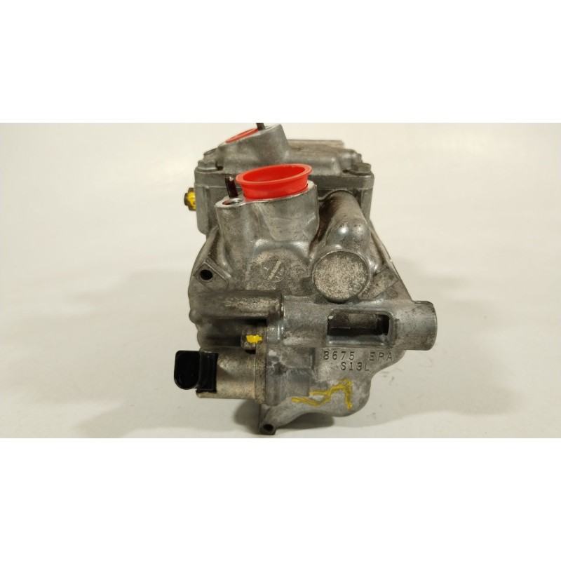 Recambio de compresor aire acondicionado para volkswagen golf v (1k1) 1.9 tdi referencia OEM IAM 1K0820803Q  8676F