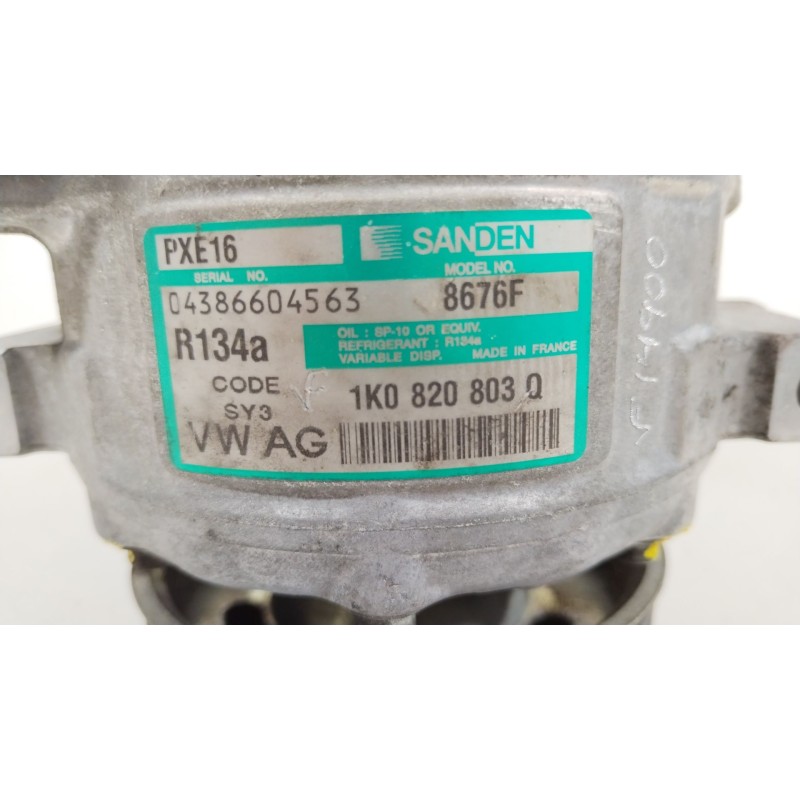 Recambio de compresor aire acondicionado para volkswagen golf v (1k1) 1.9 tdi referencia OEM IAM 1K0820803Q  8676F