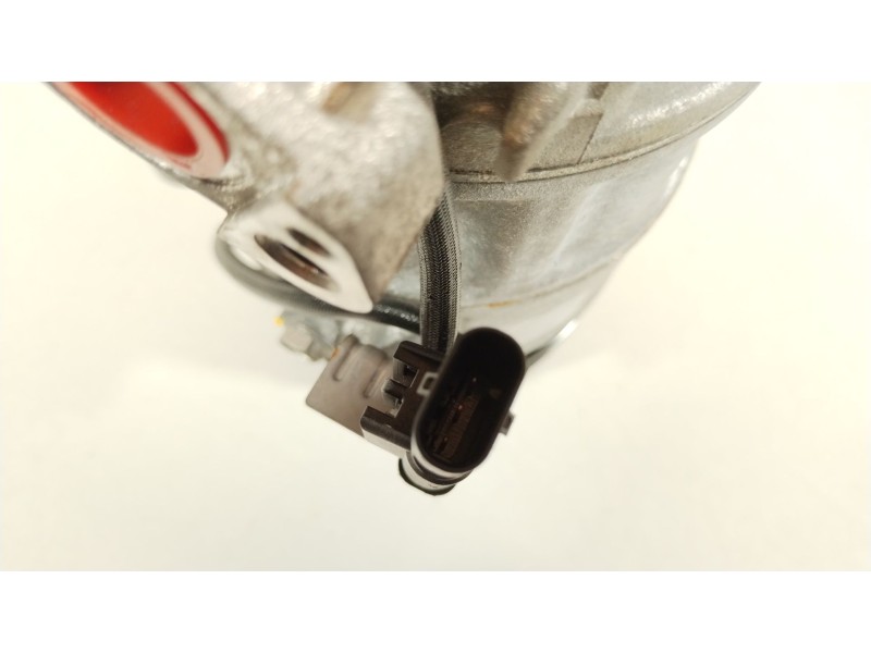 Recambio de compresor aire acondicionado para bmw x2 (f39) sdrive18d referencia OEM IAM 64526842618 21137510 1804113044