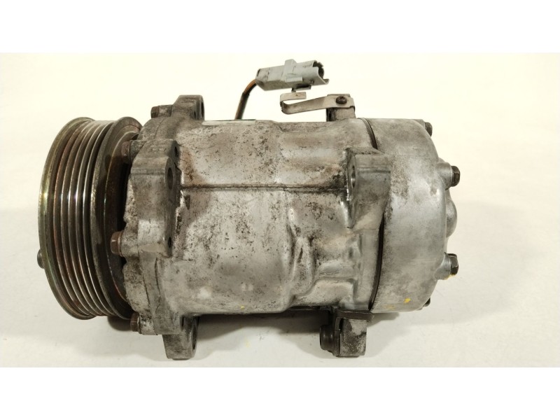 Recambio de compresor aire acondicionado para peugeot 307 (s1) xt referencia OEM IAM 6453TE SD7V16 1228F