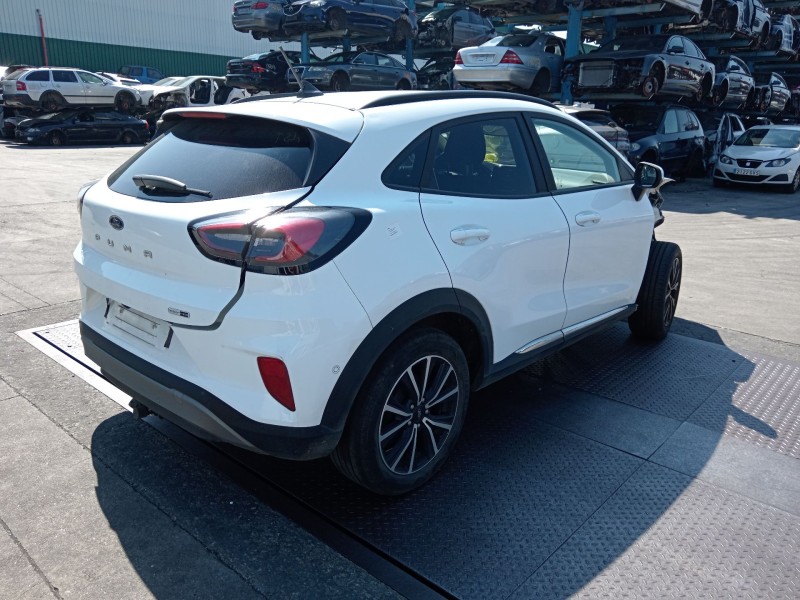 ford puma (j2k, cf7) del año 2021