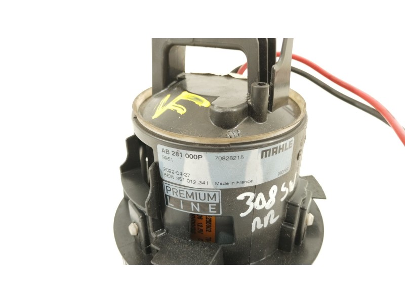 Recambio de ventilador calefaccion para peugeot 308 sw allure referencia OEM IAM 1610497180 DB271001 8EW351012341