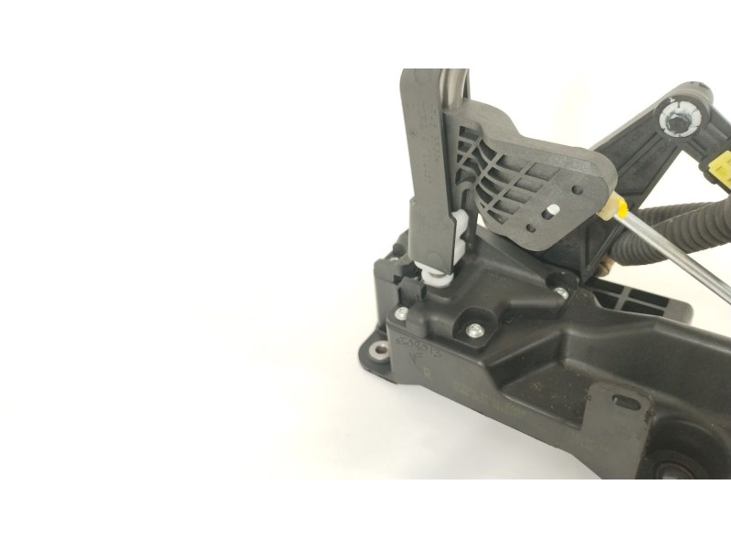 Recambio de palanca cambio para nissan juke (f15) 1.6 dig-t nismo rs referencia OEM IAM 341013YW0A  