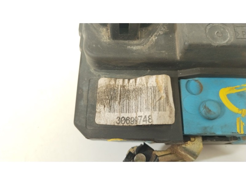 Recambio de cerradura puerta delantera derecha para volvo xc90 i (275) d5 awd referencia OEM IAM 30699748  