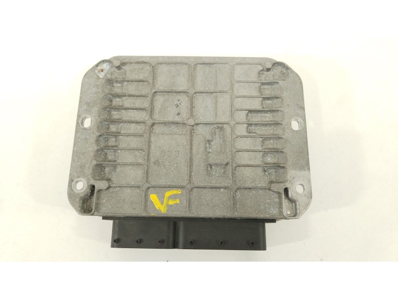 Recambio de centralita motor uce para subaru legacy lim. b14 limited referencia OEM IAM 22611AP840  2758009842