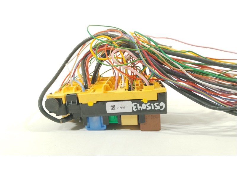 Recambio de caja reles / fusibles para citroën berlingo (er_, ec_) 1.5 bluehdi 100 referencia OEM IAM 9804848580  