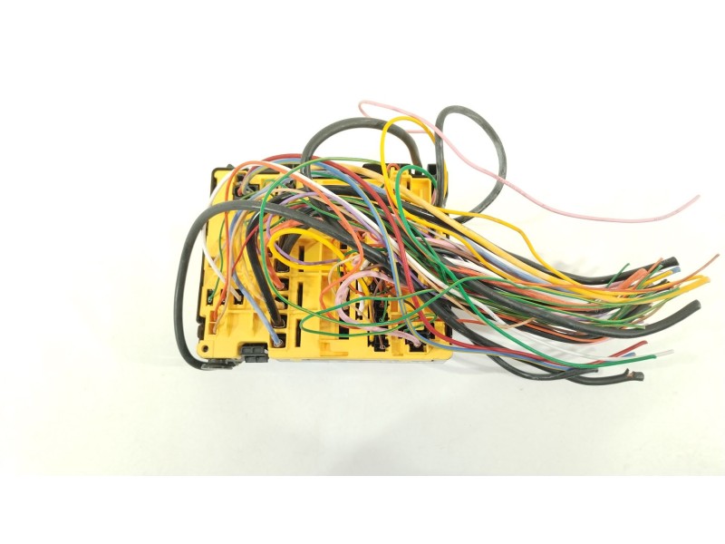 Recambio de caja reles / fusibles para citroën berlingo (er_, ec_) 1.5 bluehdi 100 referencia OEM IAM 9804848580  