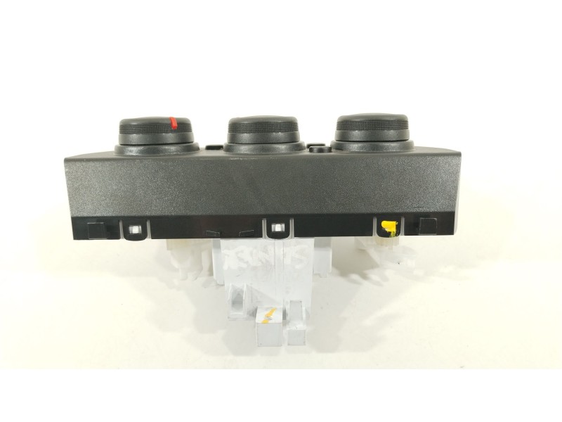 Recambio de mando calefaccion / aire acondicionado para dacia sandero iii 1.0 tce 90 referencia OEM IAM 275003079R  