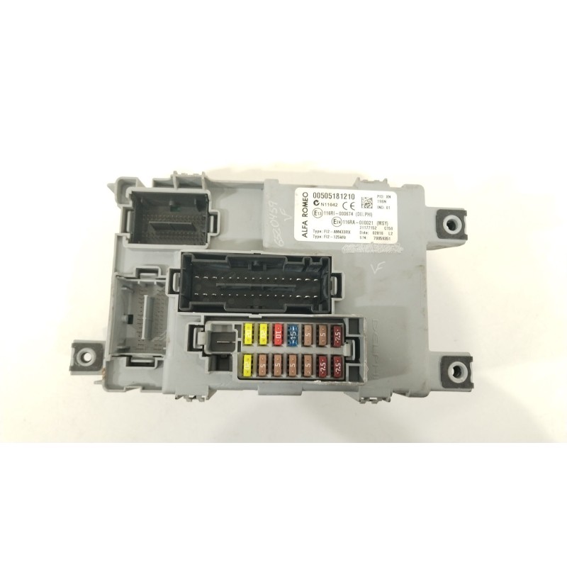 Recambio de caja reles / fusibles para alfa romeo mito (955_) 1.3 multijet (955axp1a, 955ayc1a) referencia OEM IAM 00505181210  