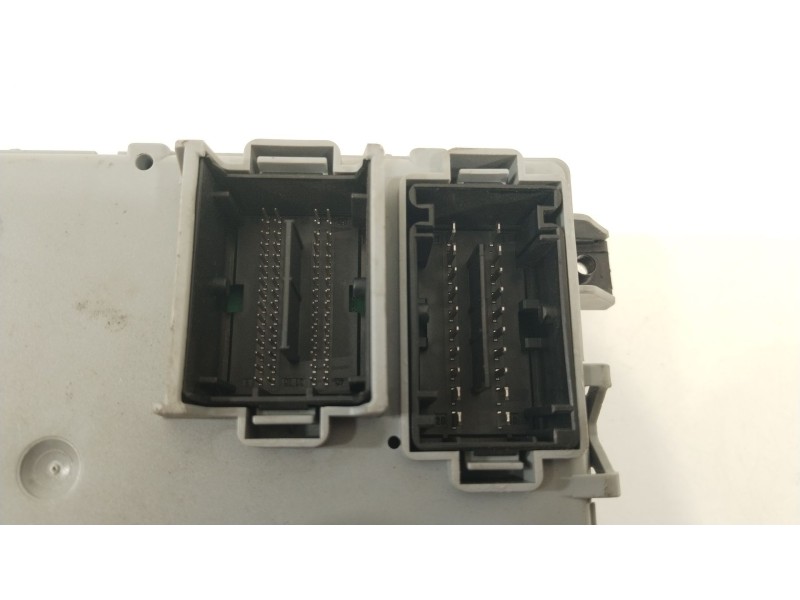 Recambio de caja reles / fusibles para alfa romeo mito (955_) 1.3 multijet (955axp1a, 955ayc1a) referencia OEM IAM 00505181210  