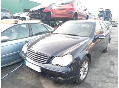 mercedes-benz clase c (w203) del año 2004