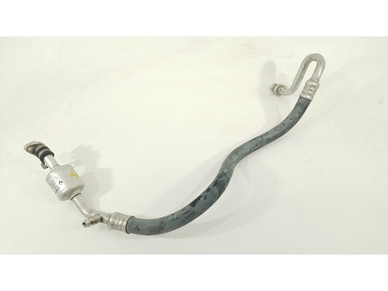 Recambio de tubo aire acondicionado para dacia sandero iii 1.0 tce 90 referencia OEM IAM 924806936R  