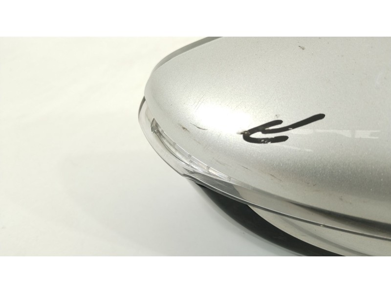 Recambio de retrovisor derecho para kia cee´d (jd) 1.6 crdi 110 referencia OEM IAM 87620A2130  
