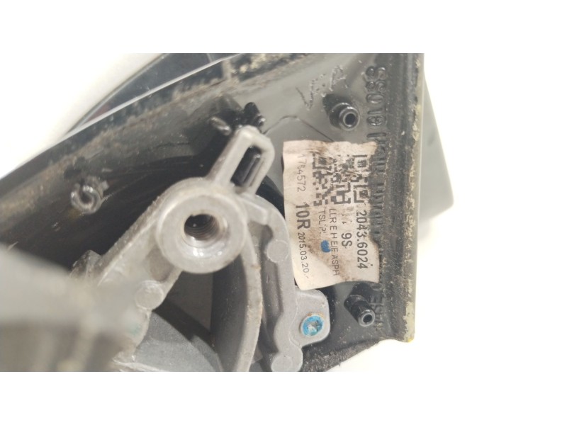 Recambio de retrovisor derecho para kia cee´d (jd) 1.6 crdi 110 referencia OEM IAM 87620A2130  