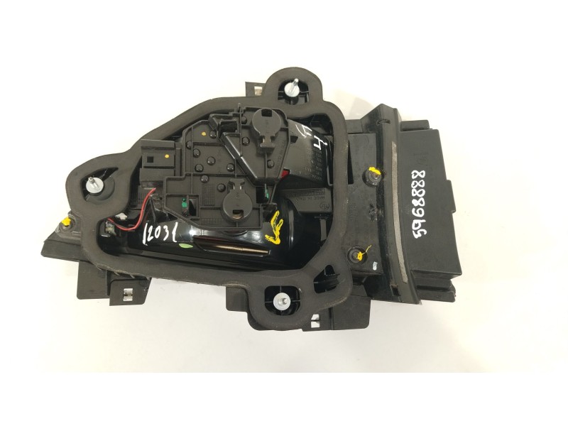 Recambio de piloto trasero derecho en porton para bmw x2 (f39) sdrive18d referencia OEM IAM 63217420748  F03690000G