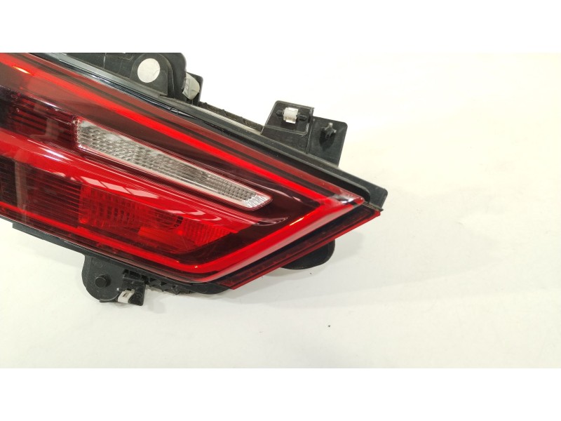 Recambio de piloto trasero izquierdo en porton para bmw x2 (f39) sdrive18d referencia OEM IAM 63217420747  F0368900G