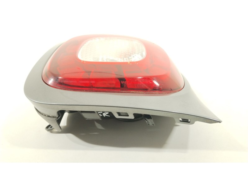 Recambio de piloto trasero derecho para smart forfour basis (66kw) (453.044) referencia OEM IAM A4539062800  265502003R