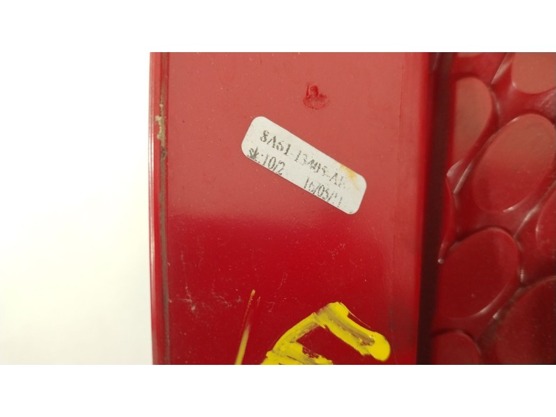 Recambio de piloto trasero izquierdo para ford fiesta (cb1) ambiente referencia OEM IAM 8A6113405A  1709553