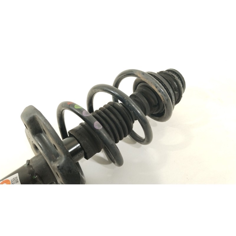 Recambio de amortiguador delantero izquierdo para dacia sandero iii 1.0 tce 90 referencia OEM IAM 543028508R  