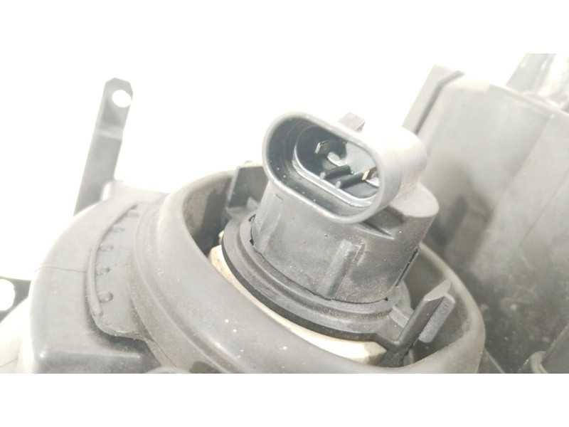 Recambio de faro izquierdo para bmw 3 coupé (e46) 330 ci referencia OEM IAM 63126919627  0301157211