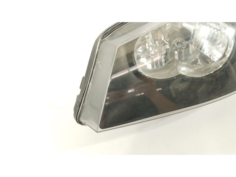 Recambio de faro izquierdo para seat cordoba (6l2) 1.9 sdi referencia OEM IAM 6L1941751M  