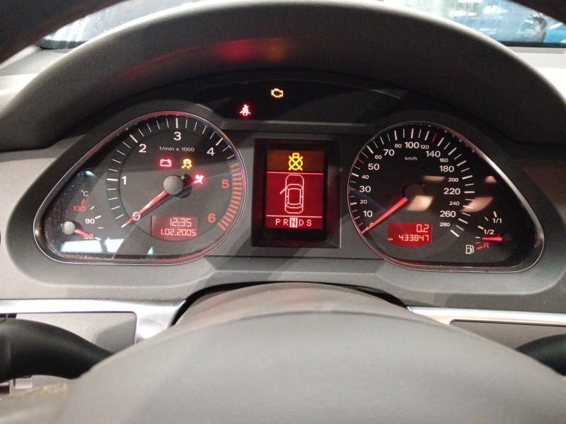 Recambio de cuadro instrumentos para audi a6 c6 (4f2) 3.0 tdi quattro referencia OEM IAM 4F0920900S  