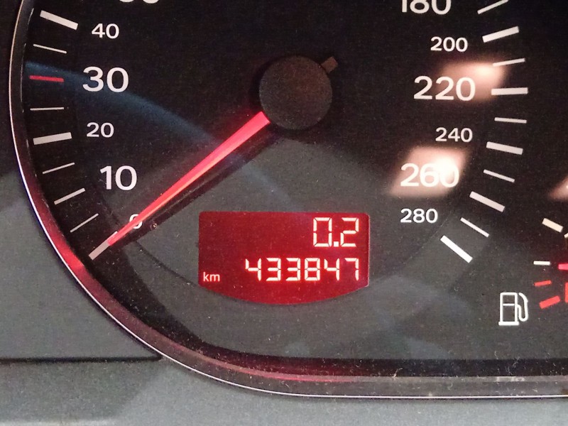 Recambio de cuadro instrumentos para audi a6 c6 (4f2) 3.0 tdi quattro referencia OEM IAM 4F0920900S  