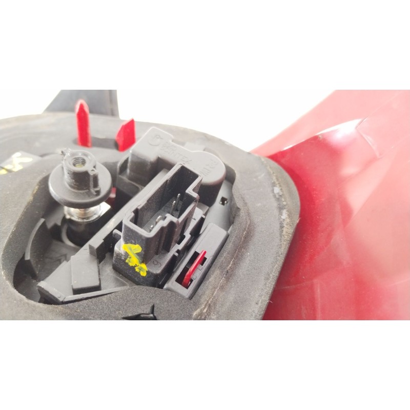 Recambio de piloto trasero izquierdo para peugeot 206 hatchback (2a/c) 2.0 hdi 90 referencia OEM IAM 6350S0  