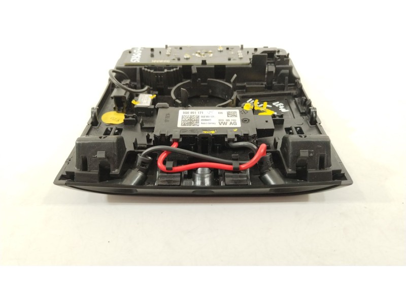 Recambio de luz interior para seat leon (5f1) cupra 280 referencia OEM IAM 5F0947105AA 3B0035711B 5Q0951171