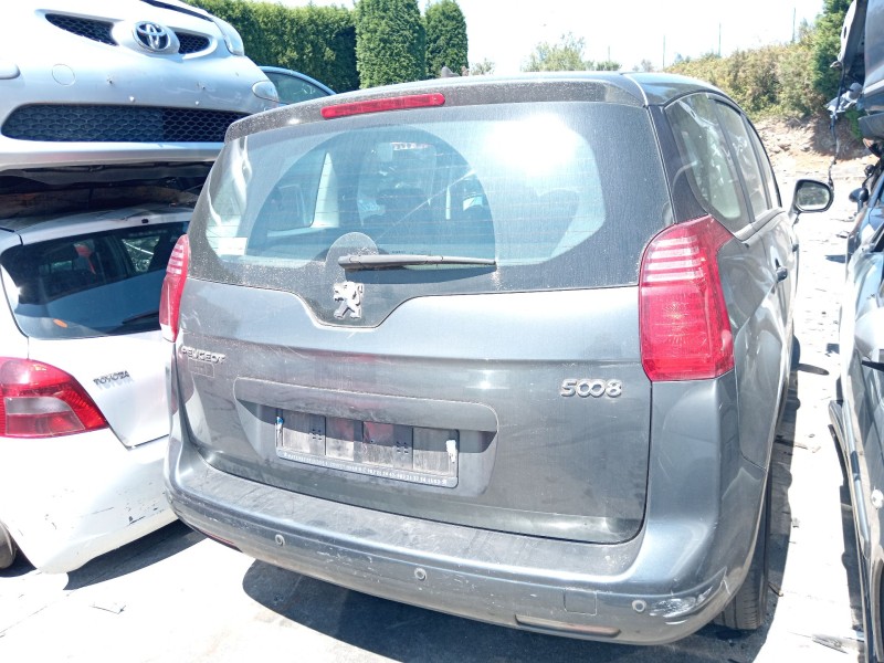 peugeot 5008 (0u_, 0e_) del año 2012