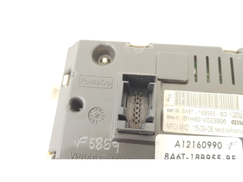 Recambio de pantalla multifuncion para ford fiesta (cb1) ghia referencia OEM IAM 8A6T18B955BF  A12160990