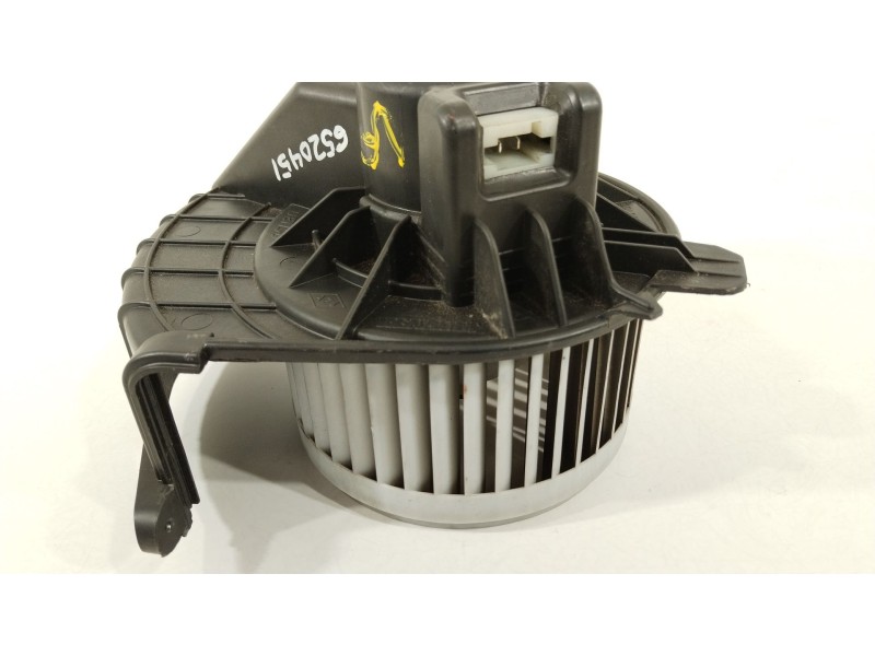 Recambio de ventilador calefaccion para renault kangoo profesional referencia OEM IAM 173830100  7701068992