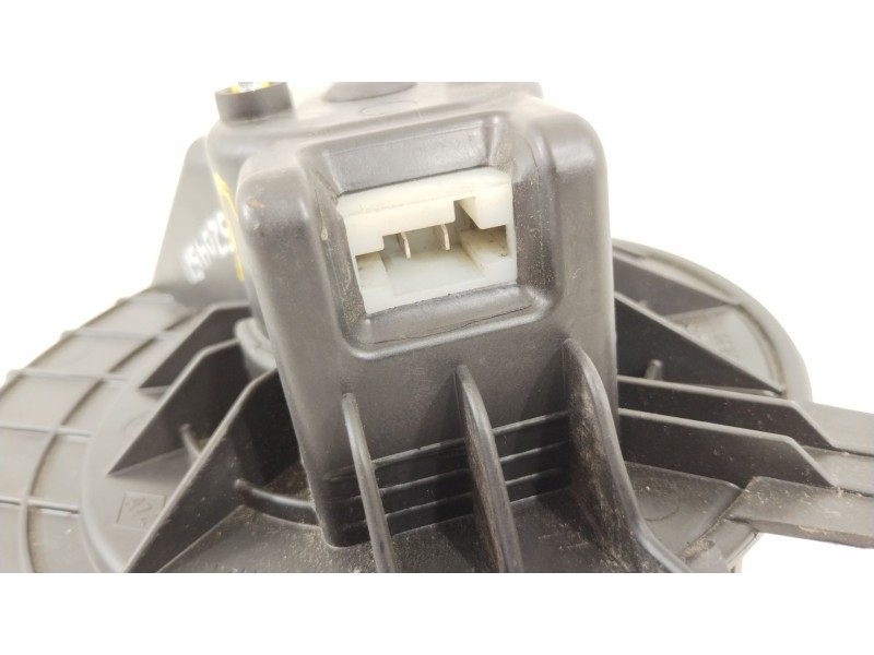 Recambio de ventilador calefaccion para renault kangoo profesional referencia OEM IAM 173830100  7701068992