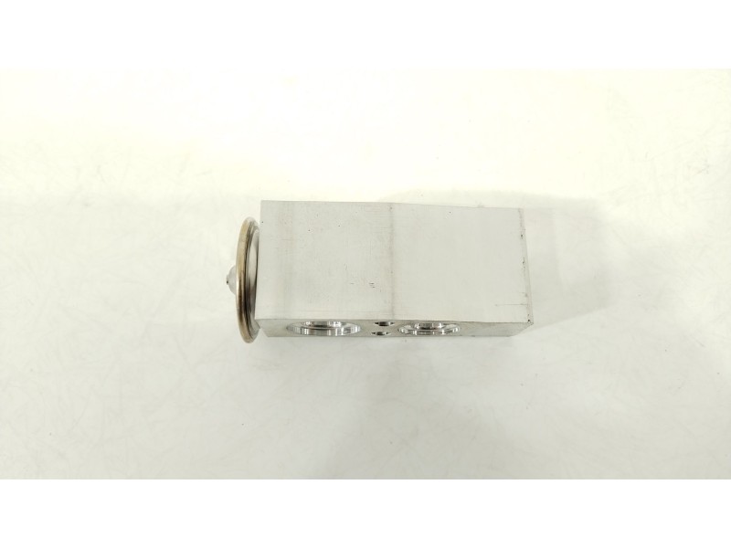 Recambio de valvula expansion para seat ibiza v (kj1, kjg) 1.0 tsi referencia OEM IAM 2Q0816679D  