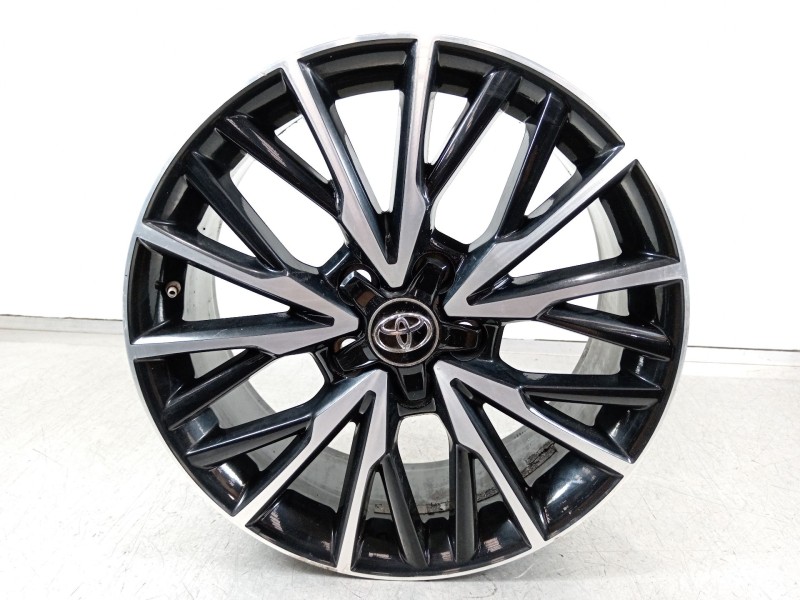 Recambio de llanta para toyota c-hr (_x1_) 1.8 hybrid (zyx10_, zyx11_) referencia OEM IAM PW45710000  