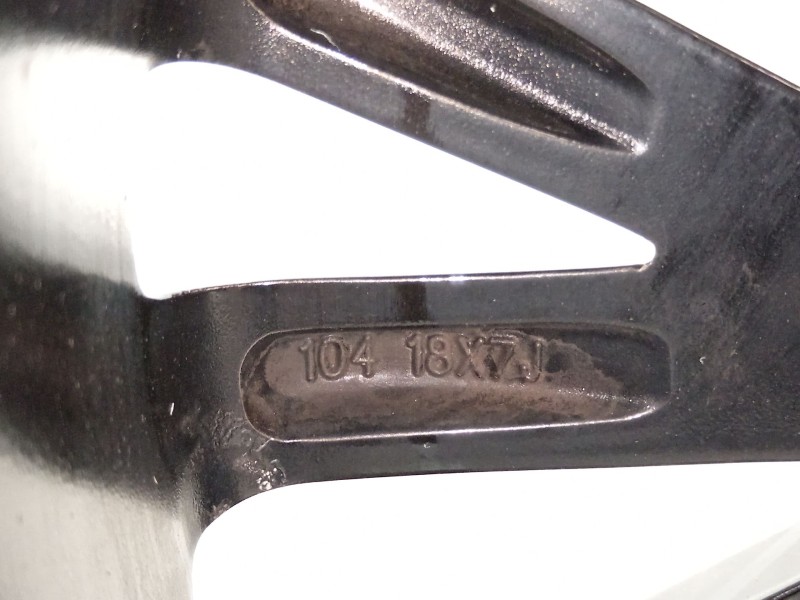 Recambio de llanta para toyota c-hr (_x1_) 1.8 hybrid (zyx10_, zyx11_) referencia OEM IAM PW45710000  