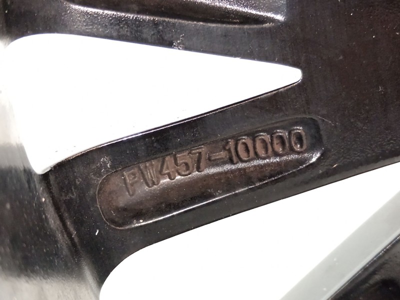 Recambio de llanta para toyota c-hr (_x1_) 1.8 hybrid (zyx10_, zyx11_) referencia OEM IAM PW45710000  