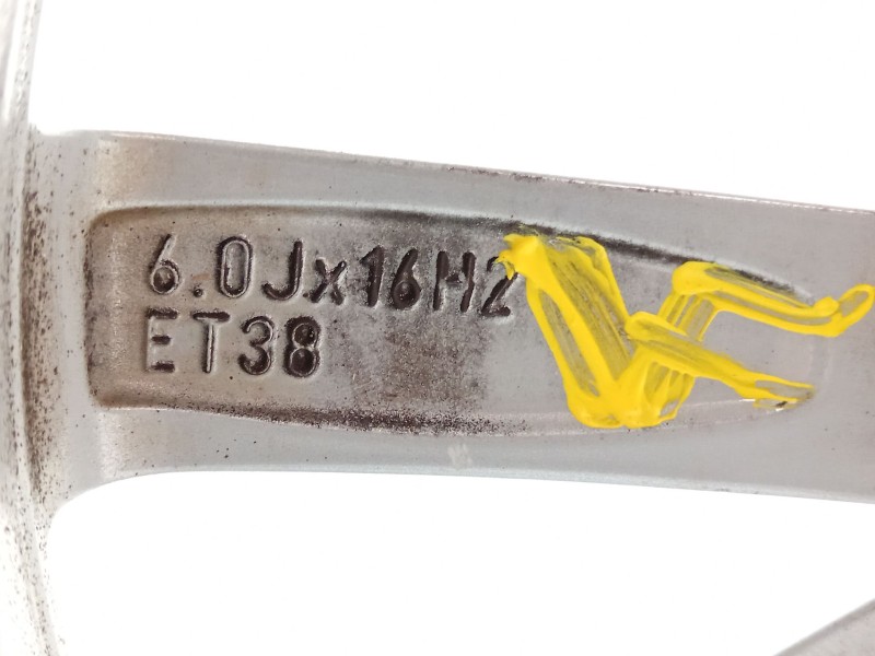 Recambio de llanta para skoda scala (nw1) 1.6 tdi referencia OEM IAM 657601025  