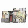 CAJA RELES / FUSIBLES AV6T14A067AD 