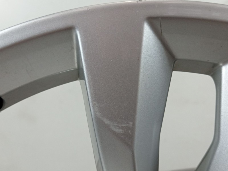 Recambio de llanta para audi q7 (4mb, 4mg, 4mq) 3.0 tdi quattro referencia OEM IAM 4M0601025C  