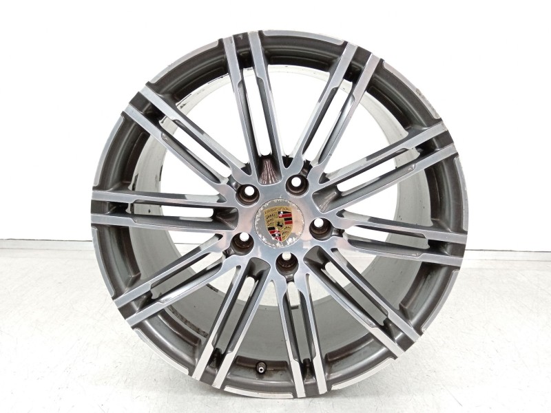 Recambio de llanta para porsche panamera diesel referencia OEM IAM 97036219202  