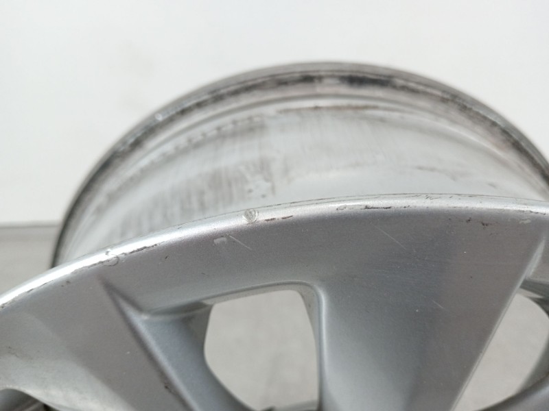 Recambio de llanta para bmw serie 3 berlina (e90) 320i referencia OEM IAM 6783628  