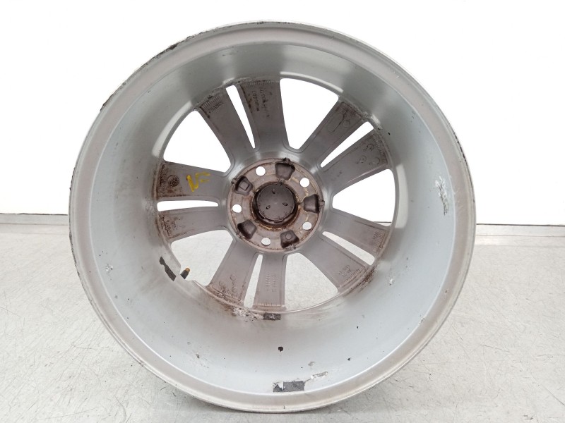 Recambio de llanta para peugeot 308 access referencia OEM IAM 9677989577  